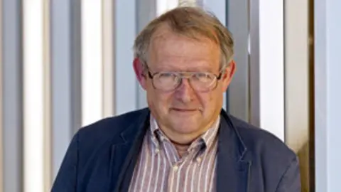 Adam Michnik 300x200