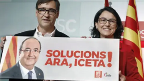 GRAF2519. BARCELONA, 20/11/2017.- El director de campa&ntilde;a del PSC, Salvador Illa y la portavoz, Eva Granados, presentaron este mediod&iacute;a el programa de los socialistas catalanes para las elecciones del 21 de diciembre. EFE/Andreu Dalmau.