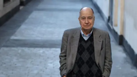 Jos&eacute; Juan Toharia 300x200